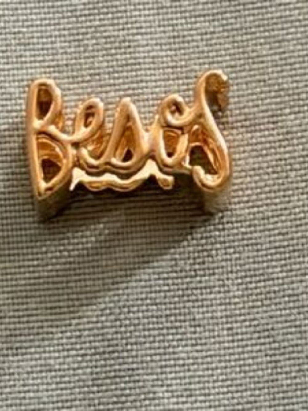Authentic Besos Script Charm - Picture 3 of 5
